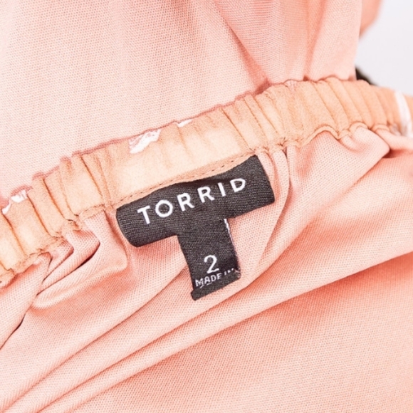 Torrid Plus size Chiffon Floral Skater Dress - Picture 7 of 8